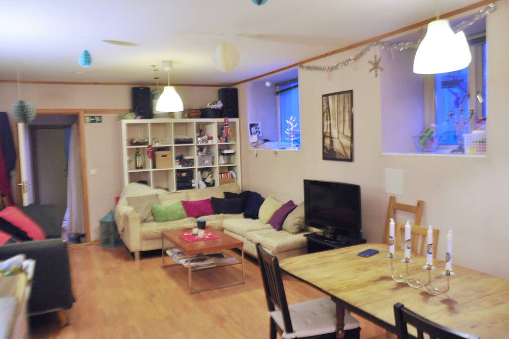 A view towards our comfy sofas!