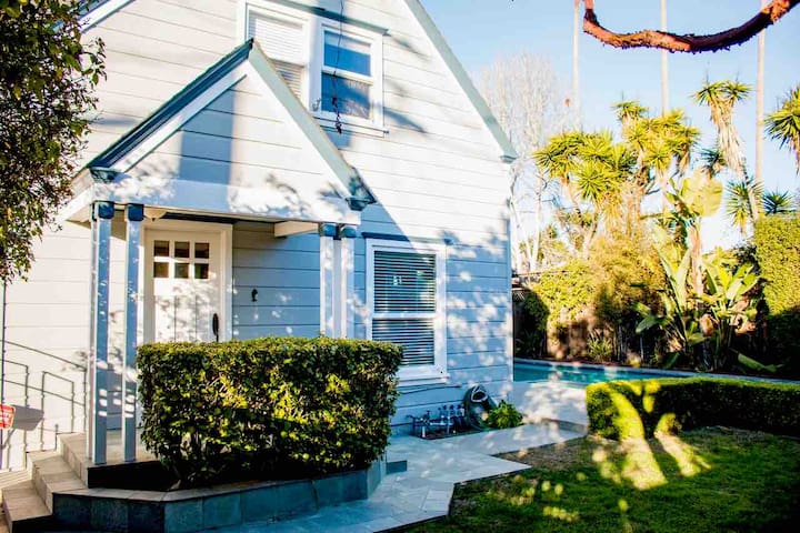 Santa Cruz Beach House with Pool & Spa gallery image 2