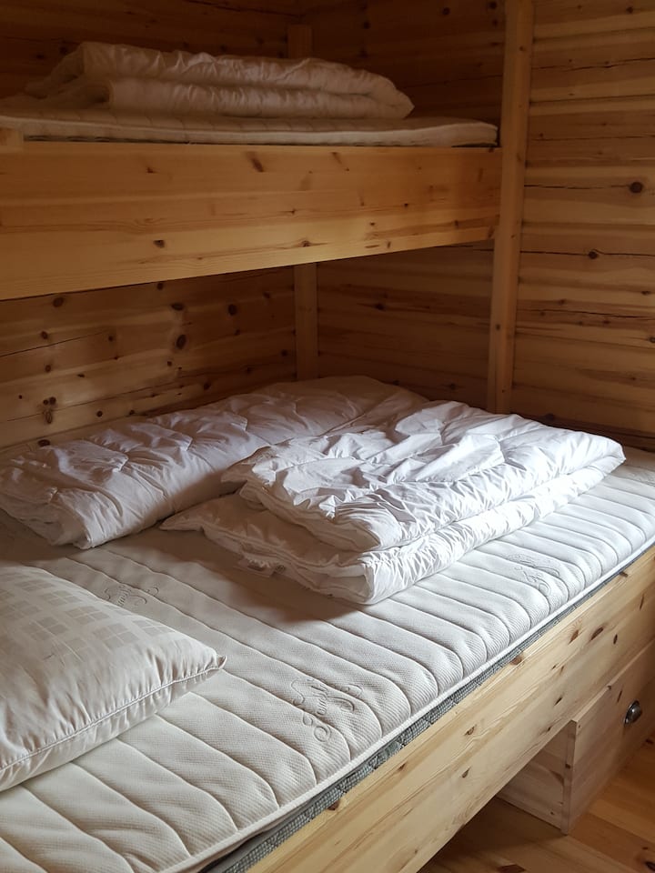 Family bunk bed in annex