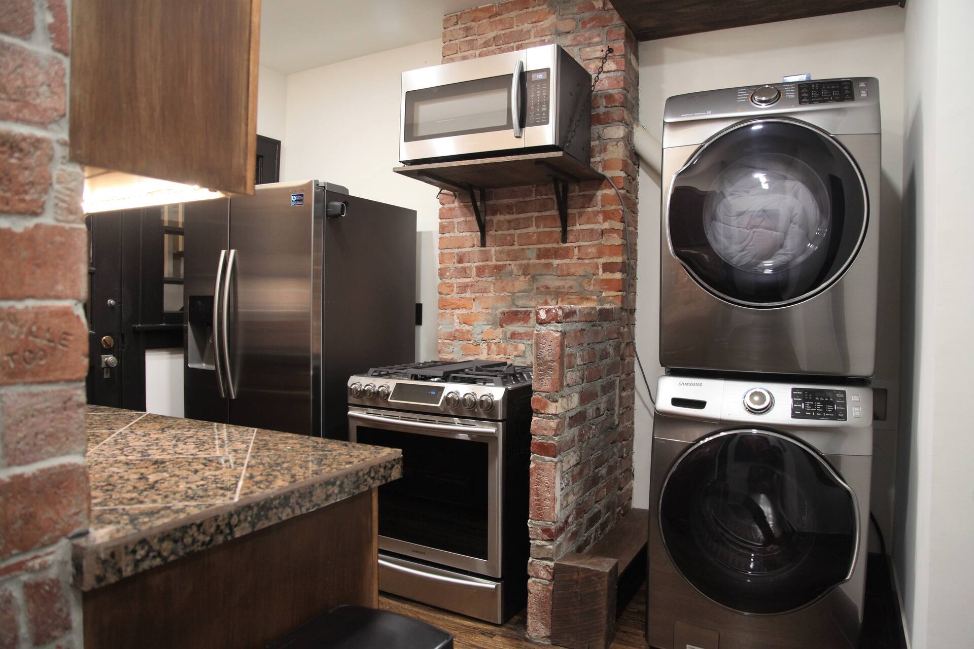 Bison Flat - Redefined Urban Luxury — Foto 3