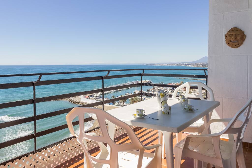 Apartment with stunning sea views - 마르베야의 아파트에서 살아보기, 안달루시아(Andalucía), 스페인