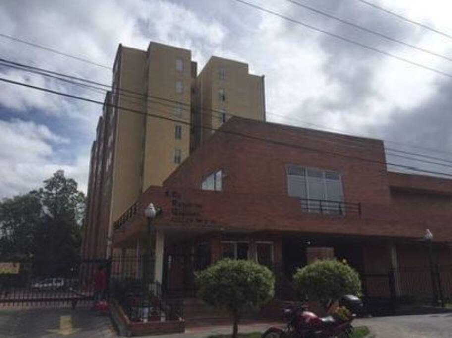 Ingreso al conjunto residencial