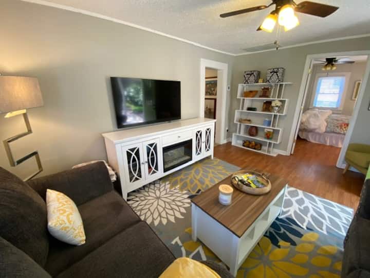 Biltmore Village, Asheville Cabin Rentals House and Cabin Rentals