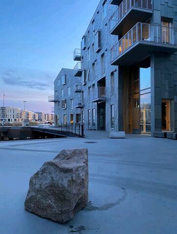 Fantastisk beliggenhet ved vann gallery image 3