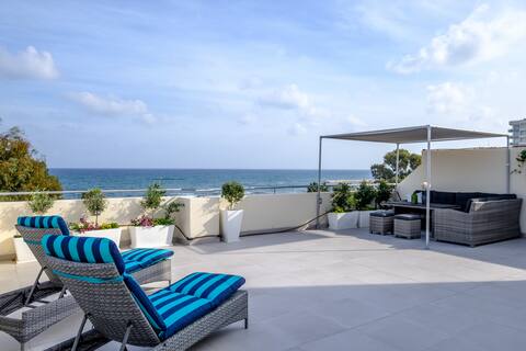 The Coral Penthouse | Amazing Sea View Terrace