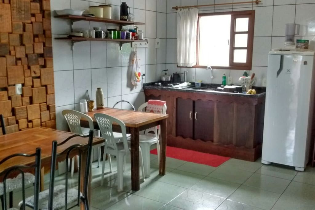 cozinha e parte da sala