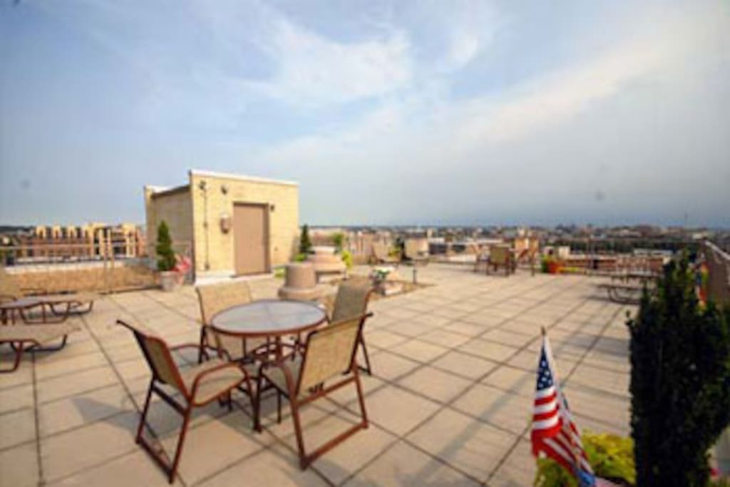 Rooftop Terrace with 360 degree views of DC
