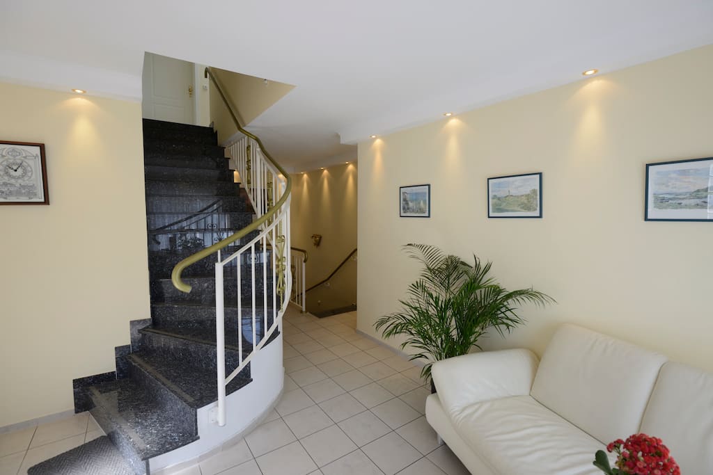 Unsere Lobby