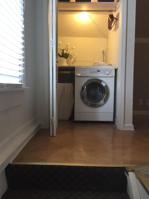 Washer (but no dryer)