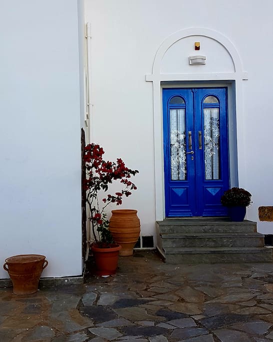 Welcome in!