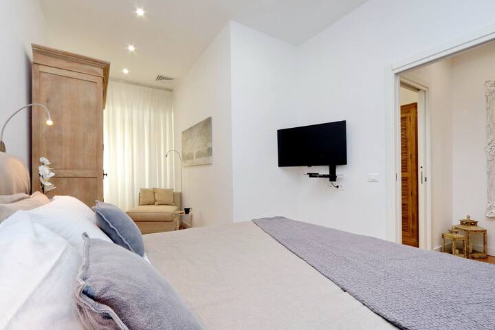 DEZA cozy place Piazza del Popolo 1+2 gallery image 4