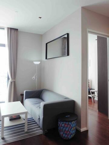 Exquisite Value: luxury 2BD/2BA in city center BTS gallery image 5