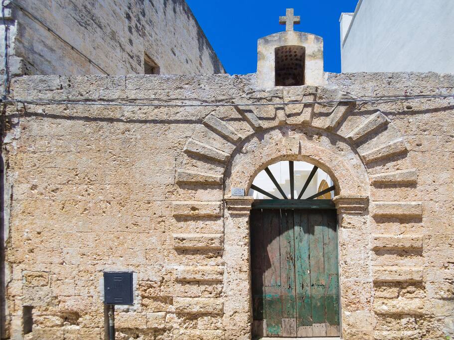 ingresso della corte
