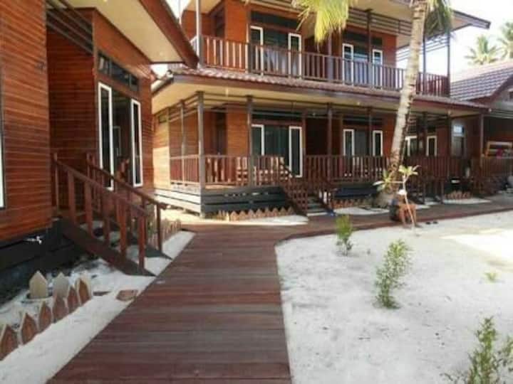 North Kalimantan Holiday Rentals & Homes Indonesia Airbnb