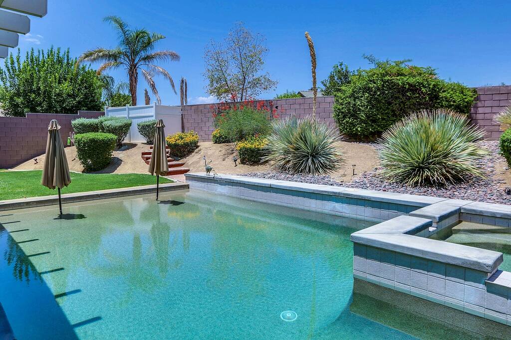 Desert Splash La Quinta