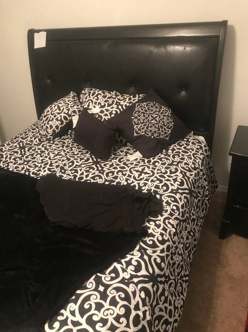 Bedroom comes with walk in Closet