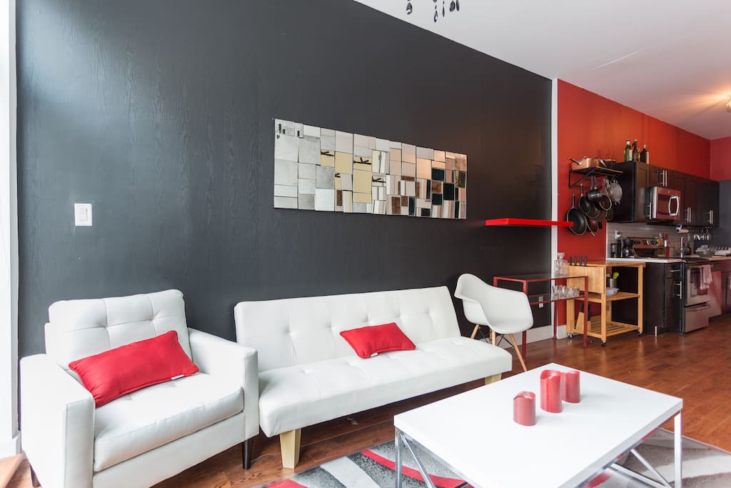 Featuring a beautiful modern decor, our living room is both stylish and comfortable.