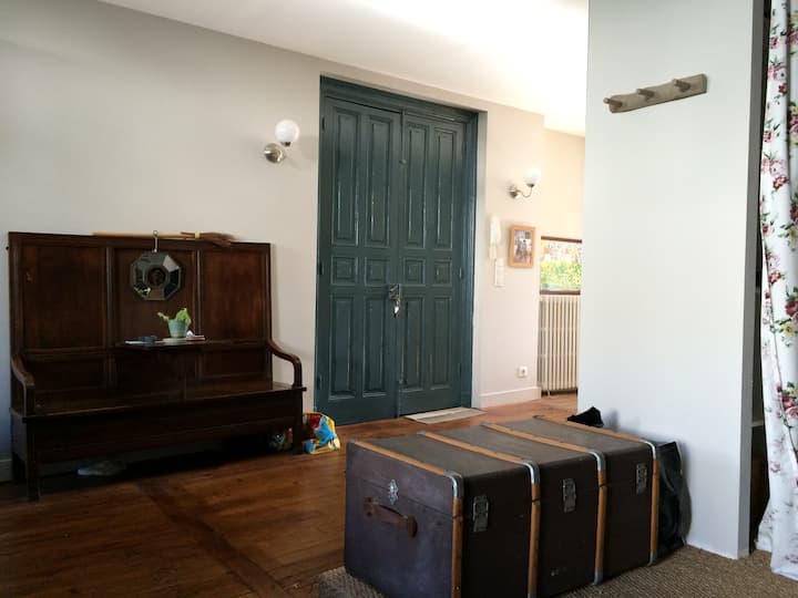 Charmant Loft Spacieux Plein Bourg - Zugarramurdi