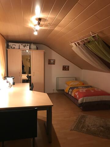 Staying in Hanau as with friends