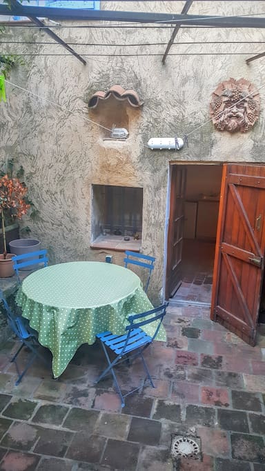 Perfect for Alfresco dining and enjoying a drop of local rose