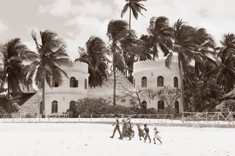 Kwacha House. A private beach house