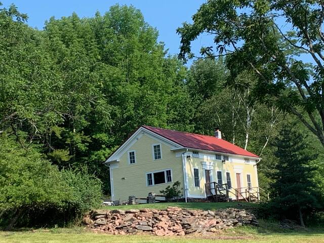 The Lexington Catskills House