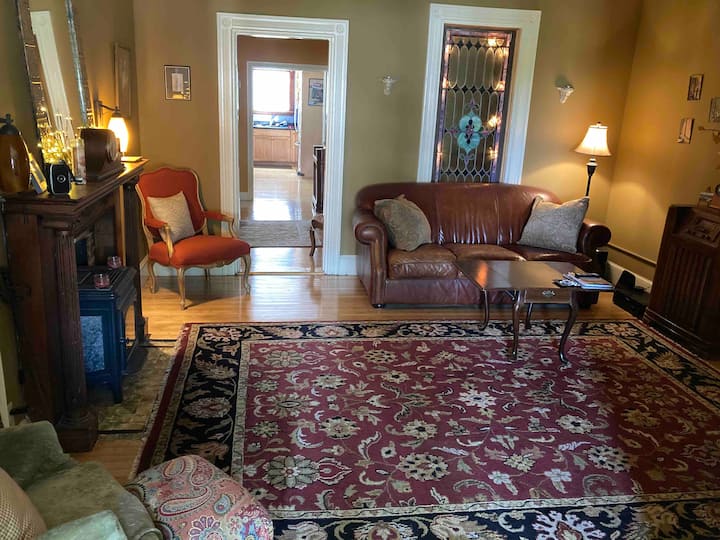 Room In Charming Antique Victorian - Sopo - Portland, ME