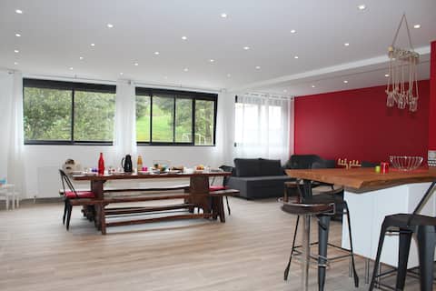 % Family loft for 15 people in the cool of the forest