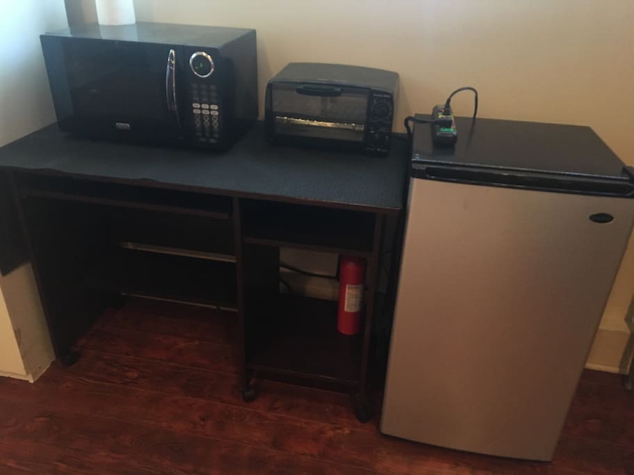 Microwave, toaster oven & mini fridge