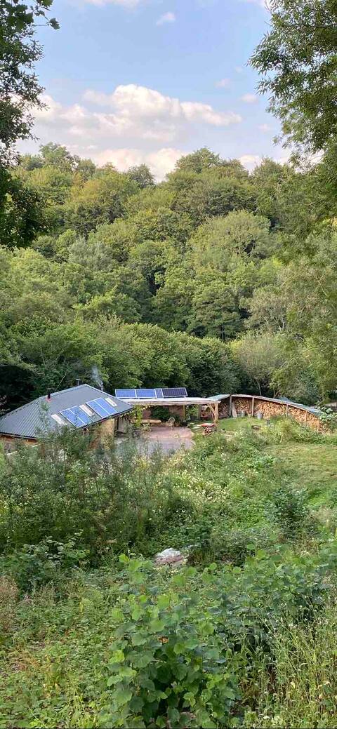 The Otters Holt 
Off grid hideaway
