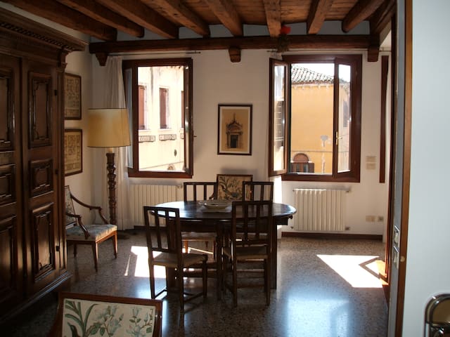 Wonderful apartment in the hearth of Venice