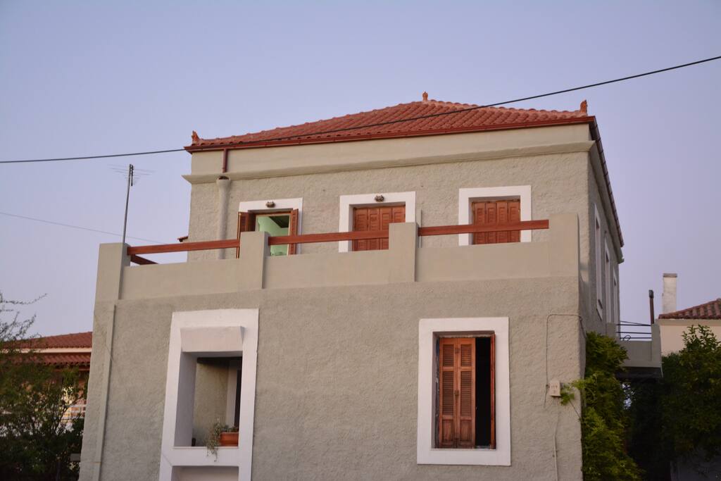 Road View
