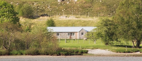 Top performing Airbnb: The Old Byre in Highland