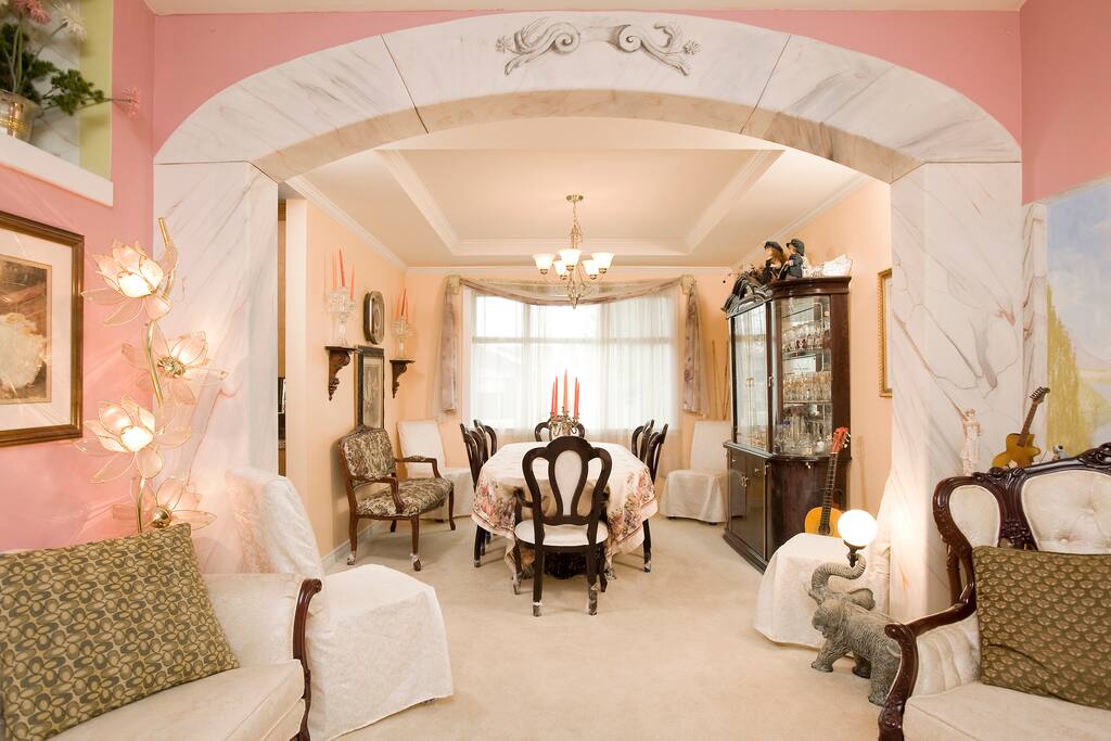 THE 5STAR HOUSE ROOM 5> MARILYN MONROE'S ROOM Houses for Rent in