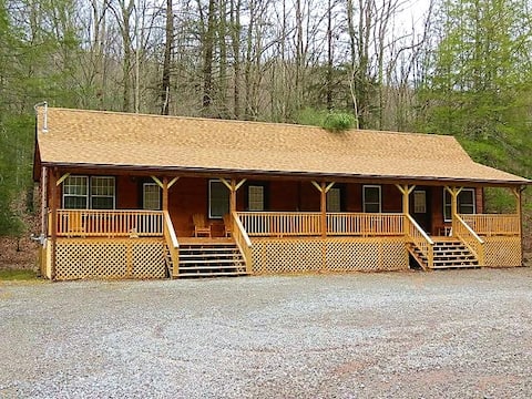 The Hippie Studio Unit @ Elk Springs Resort