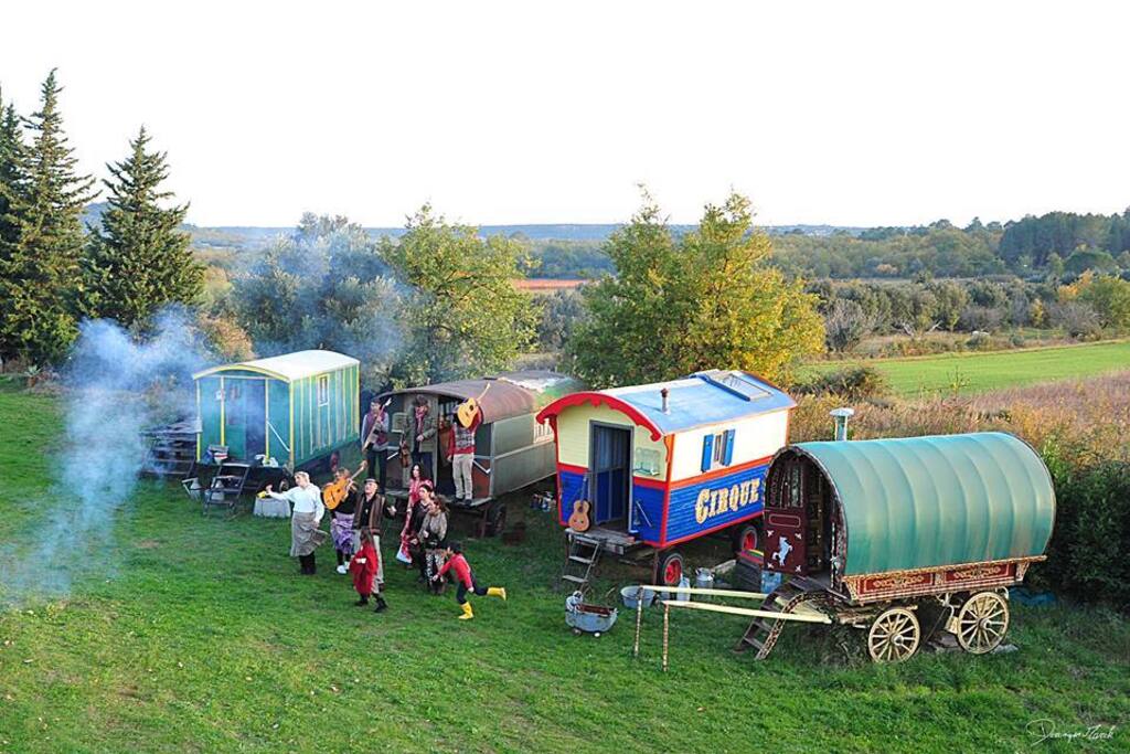 Petite fête dans le camps