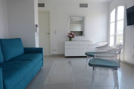 Place des Lices  Saint Tropez