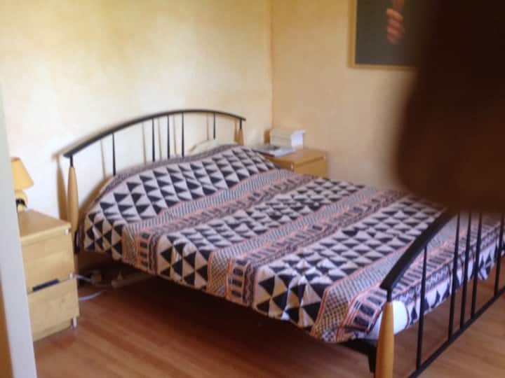 Chambre Pour 1, 2 Ou 3 Personnes - Saint-Apollinaire