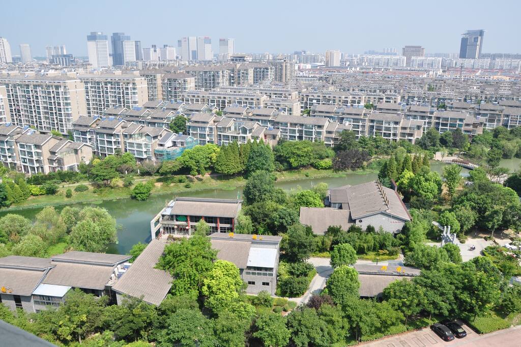在家俯瞰的引潮河公园