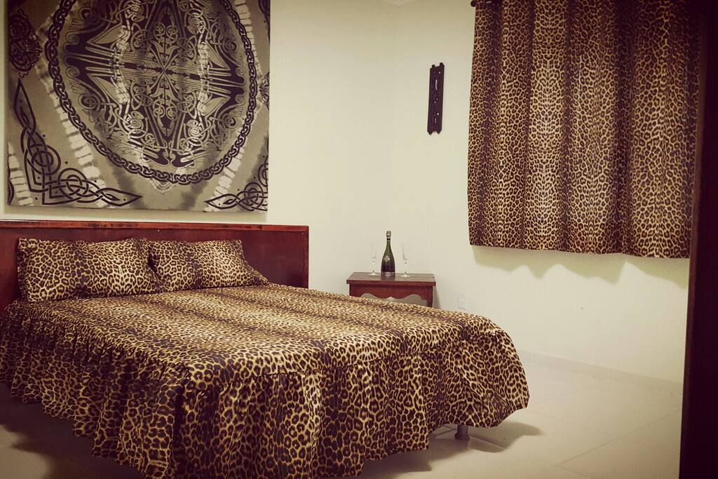 Suite 01