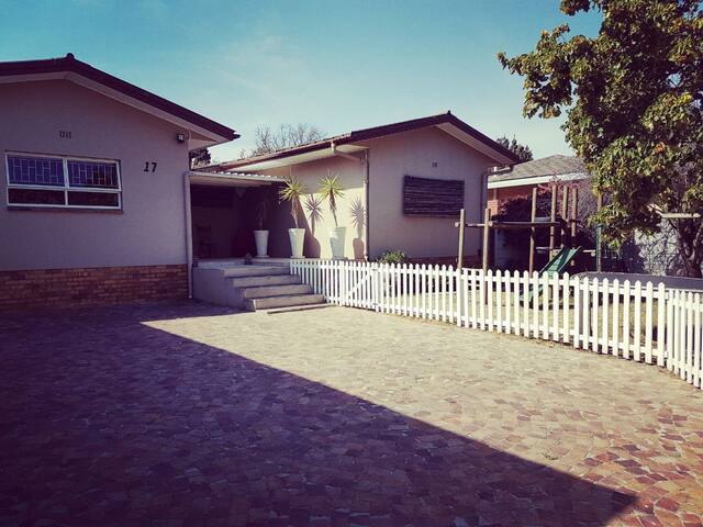 Sunny, Spacious and Child friendly Family Home gallery image 3