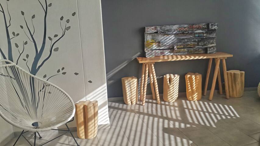 Beautiful 11th Floor Apartment gallery image 4