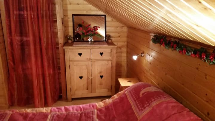 izba s manželskou posteľou 140 x 190