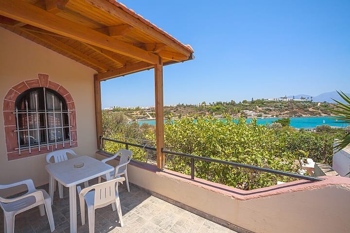 Large Two Bedroom Apartment - Ágios Nikólaos