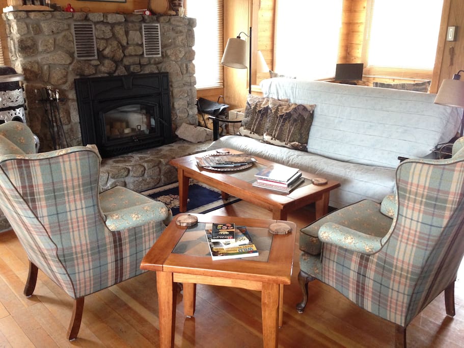Comfortable seating. Fireplace stove insert can be used by those staying 6 nights & detailed instructions provided.