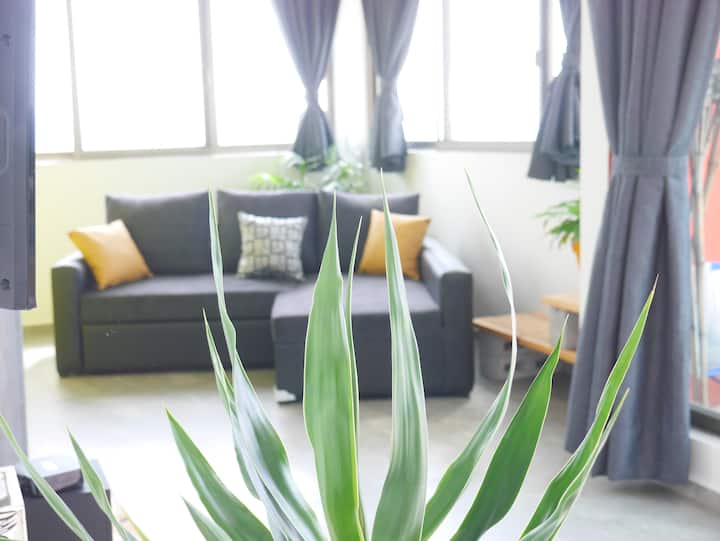 Pohovka - lôžko pre 2 osoby