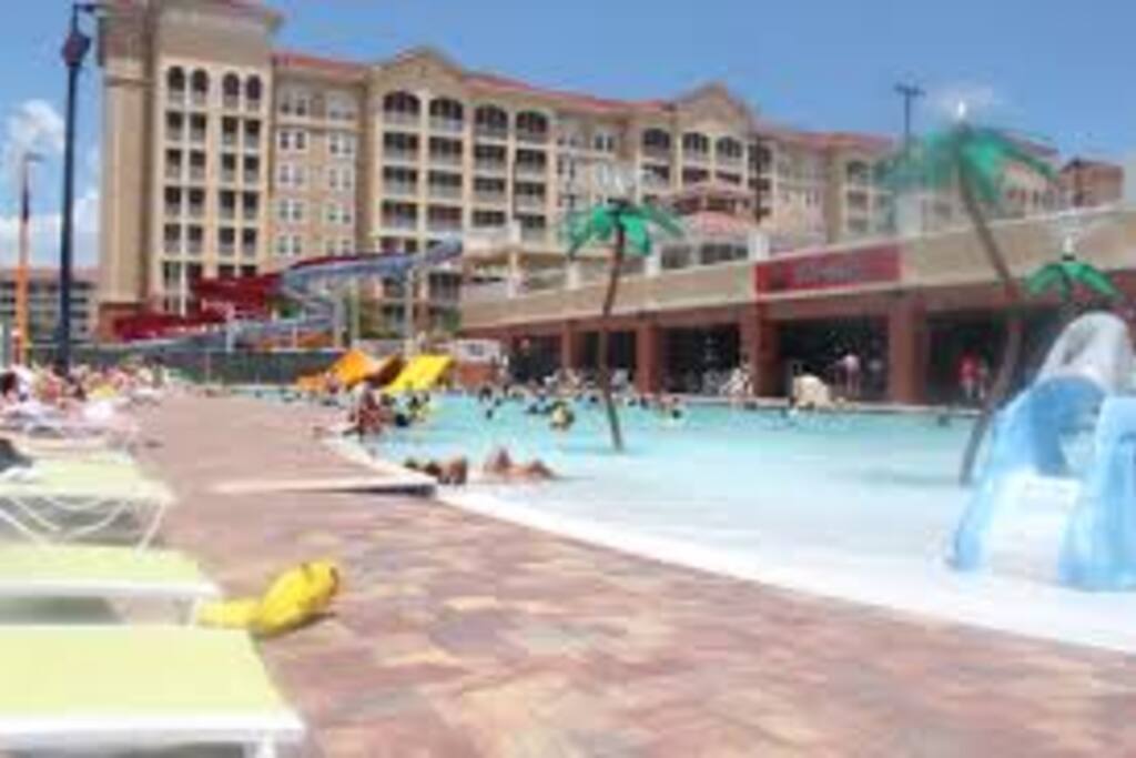 Wading pools for children available as well as a on site water park