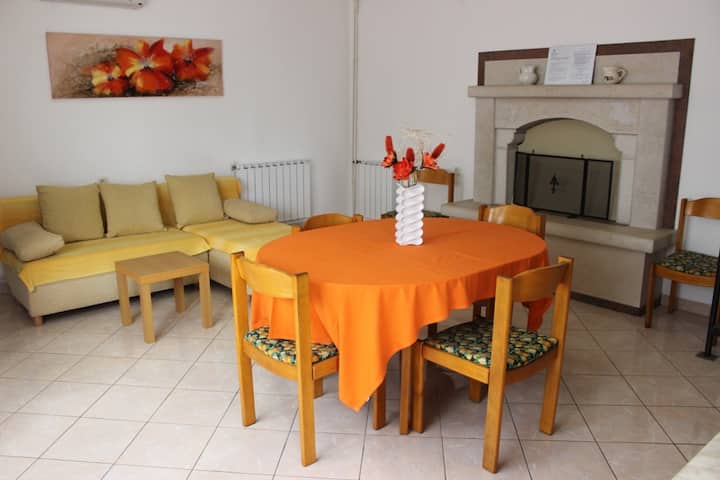 Дневна соба