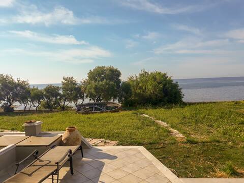 Appartment with "Private beach"