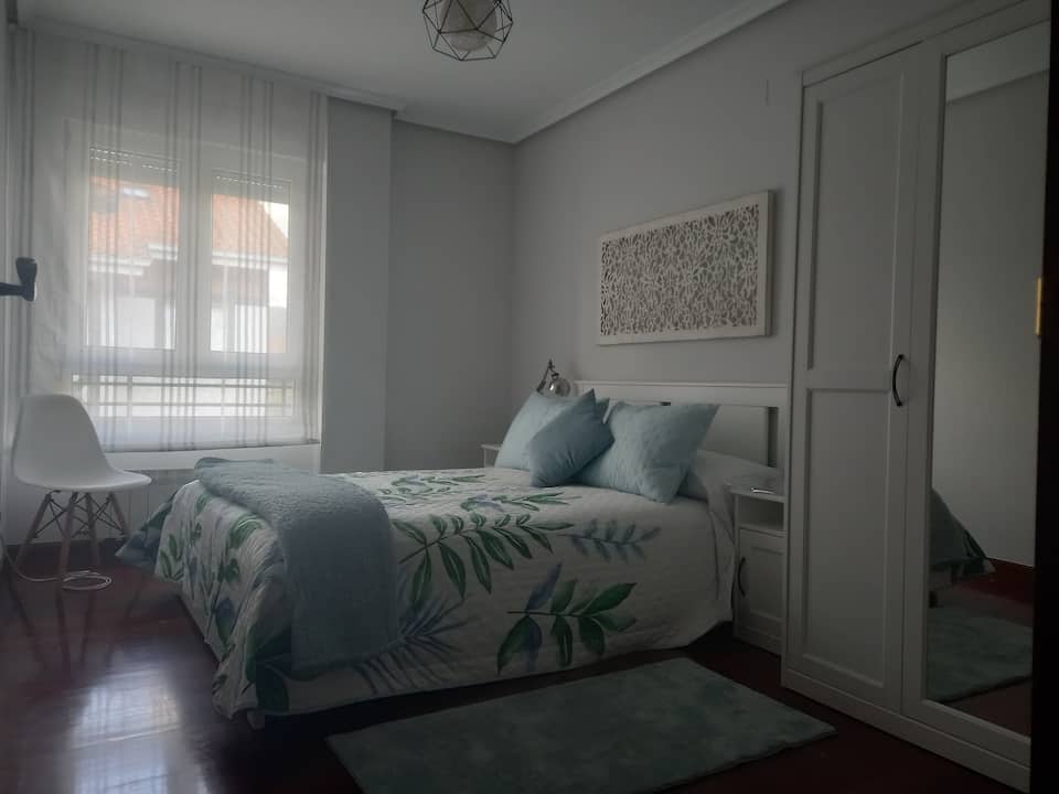 Los Rosales — foto 1